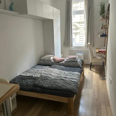 Apartment Spaceplace Budapest